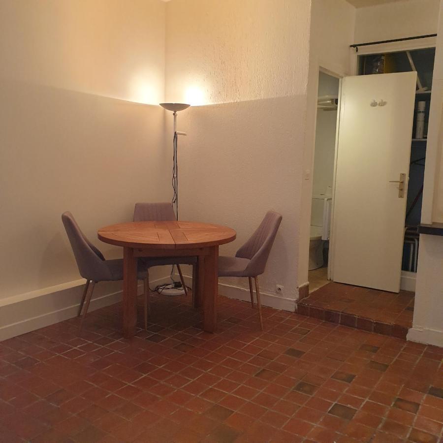 Le Studio Des Enfants Rouges Apartment Paris Luaran gambar